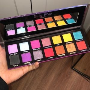 Pinky Rose 80s baby eyeshadow palette